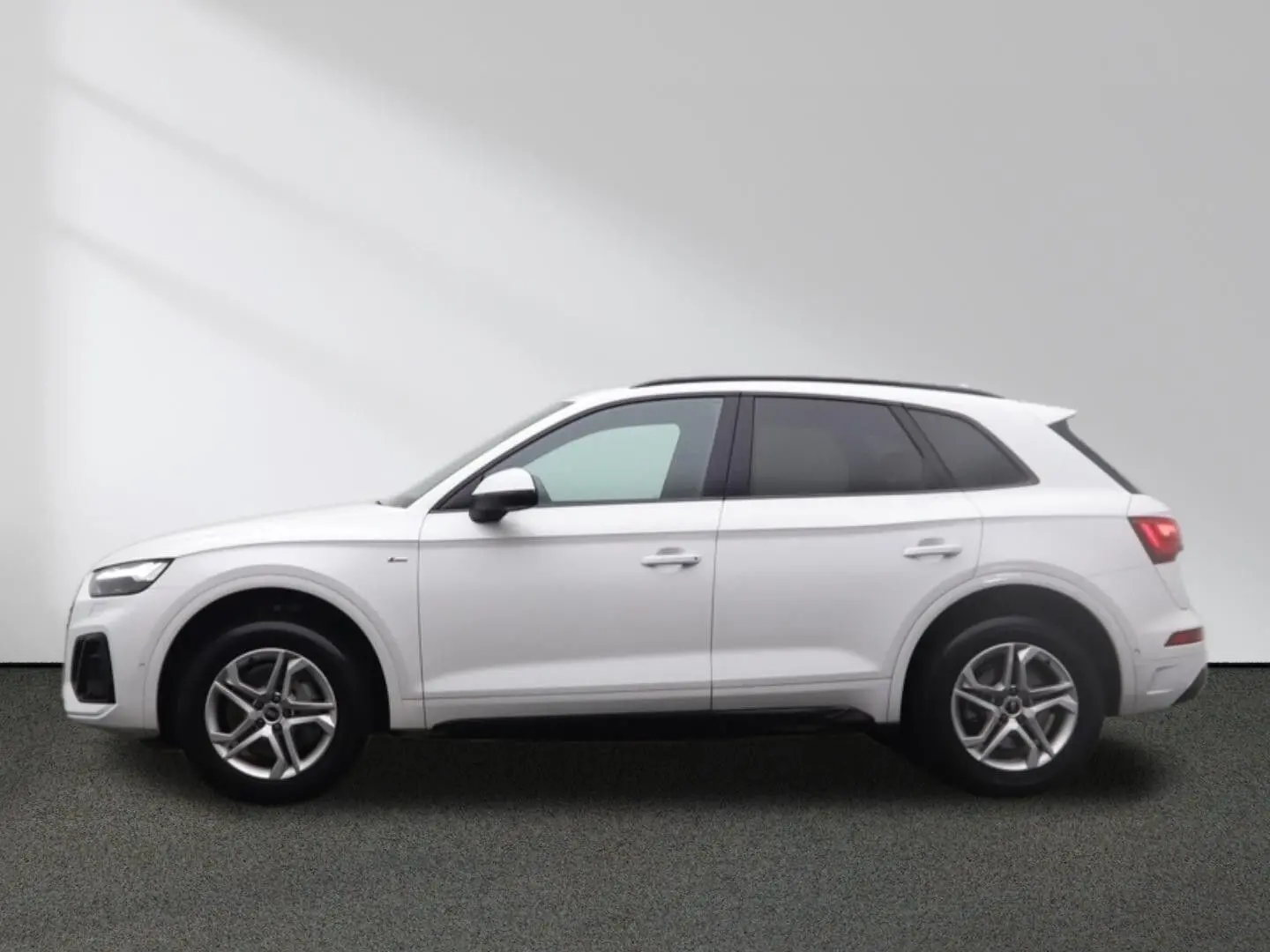 Q5 S line 40 TDI quattro Sitzh. Matrix Pano AHK