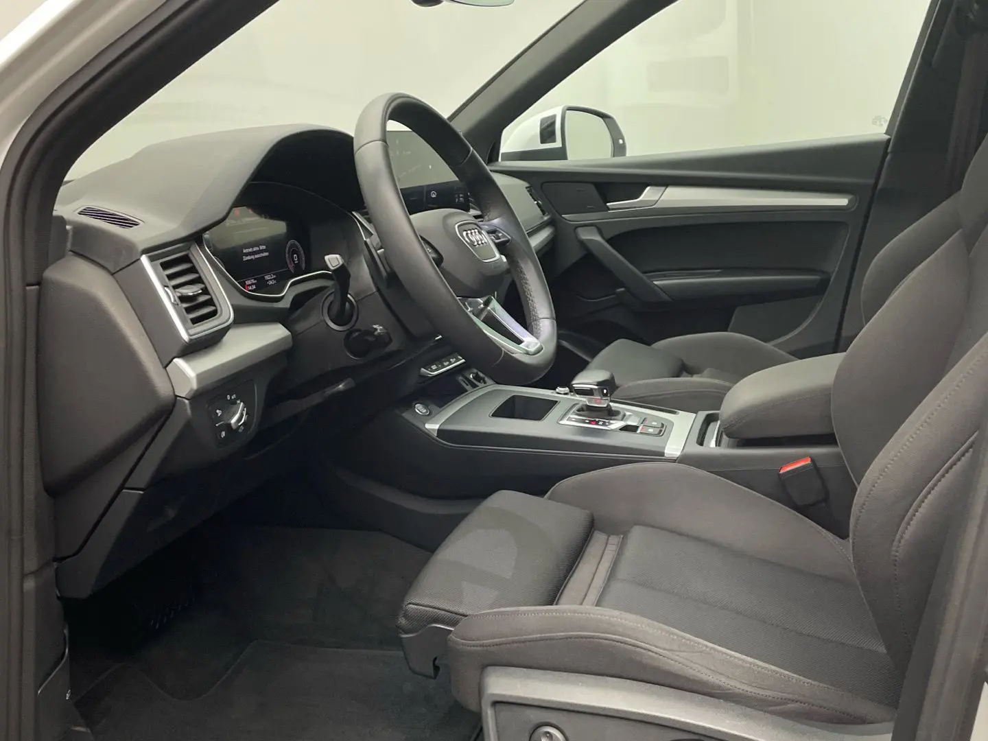 Q5 S line 40 TDI quattro Sitzh. Matrix Pano AHK