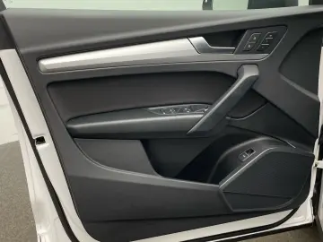Q5 S line 40 TDI quattro Sitzh. Matrix Pano AHK