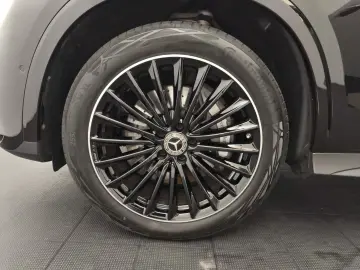 GLC 300 d 4M Coupé AMG Premium  Burmester Fahras