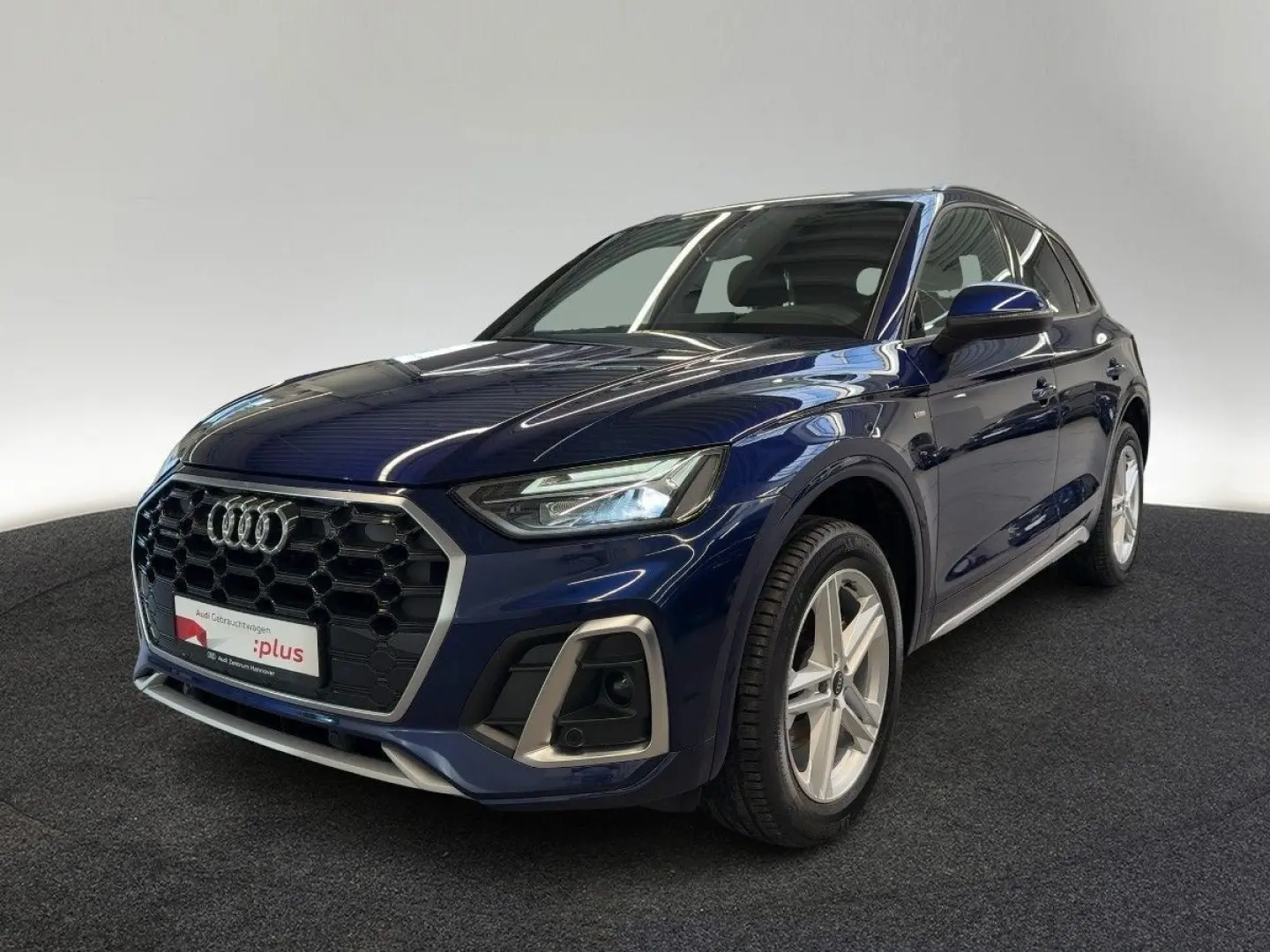 Q5 40 TDI qu. S line LED Kamera AHK Navi virtual