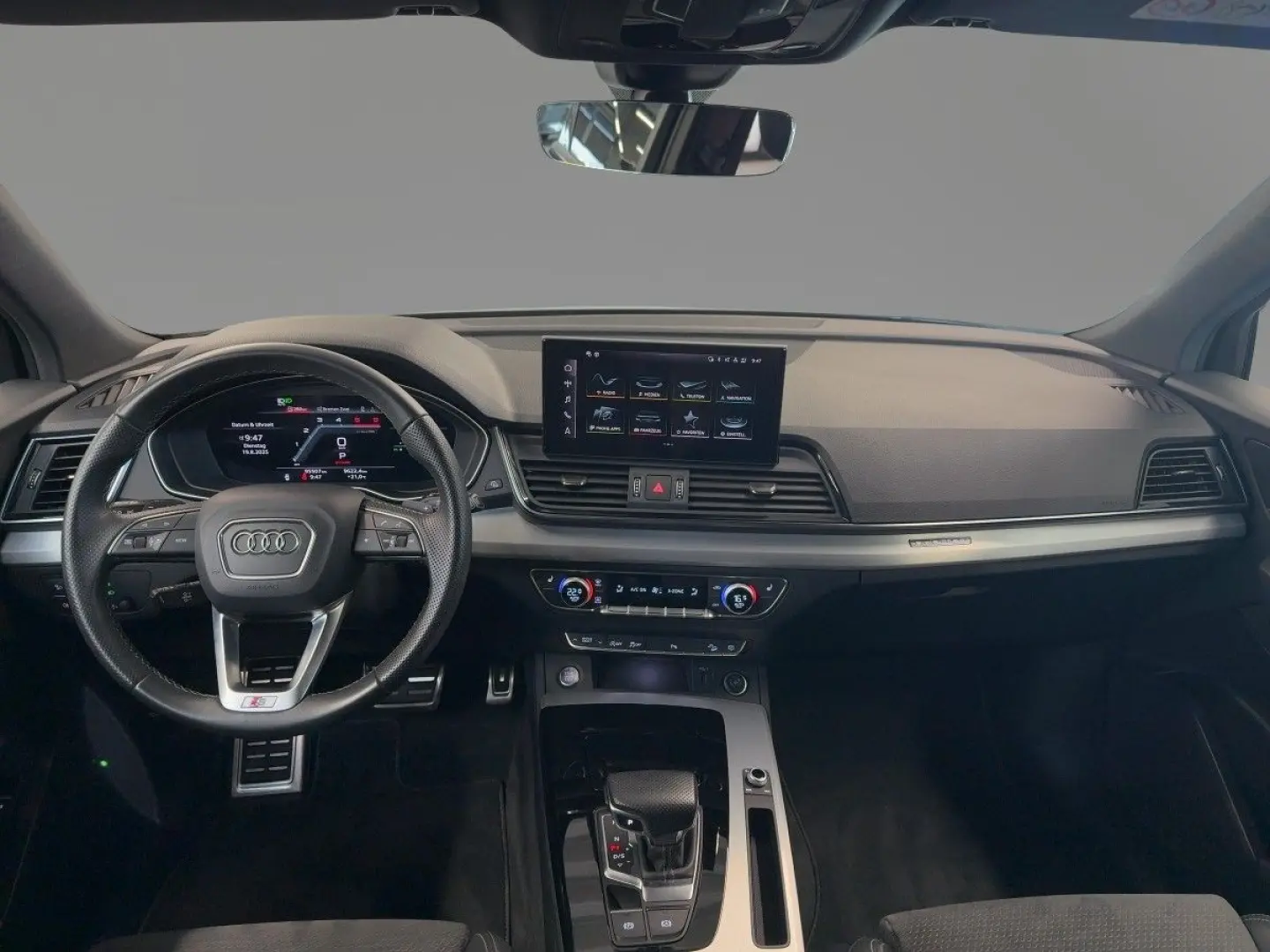 Q5 40 TDI qu. S line LED Kamera AHK Navi virtual