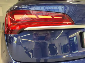 Q5 40 TDI qu. S line LED Kamera AHK Navi virtual