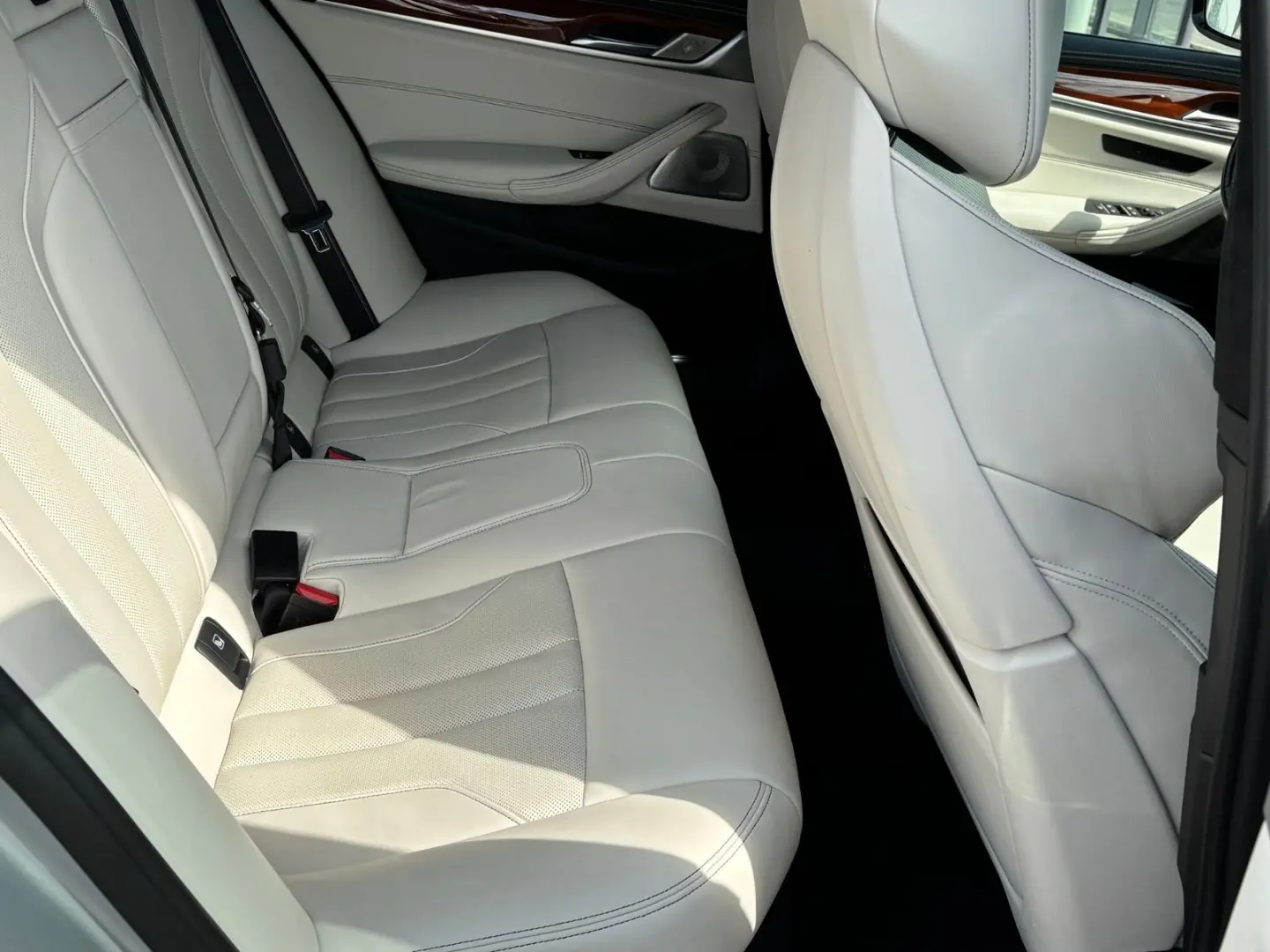 M5 Limousine INDIVIDUAL Laserlicht Competition P