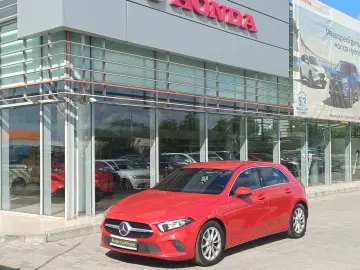 Mercedes-Benz A180d 1.5 diesel 116 CP 7AT Style