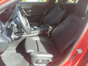 Mercedes-Benz A180d 1.5 diesel 116 CP 7AT Style