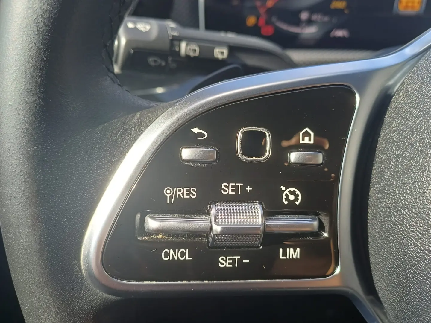 Mercedes-Benz A180d 1.5 diesel 116 CP 7AT Style
