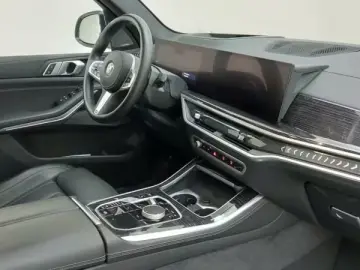 BMW X5 xDrive30d M Sport Standh H&K ACC