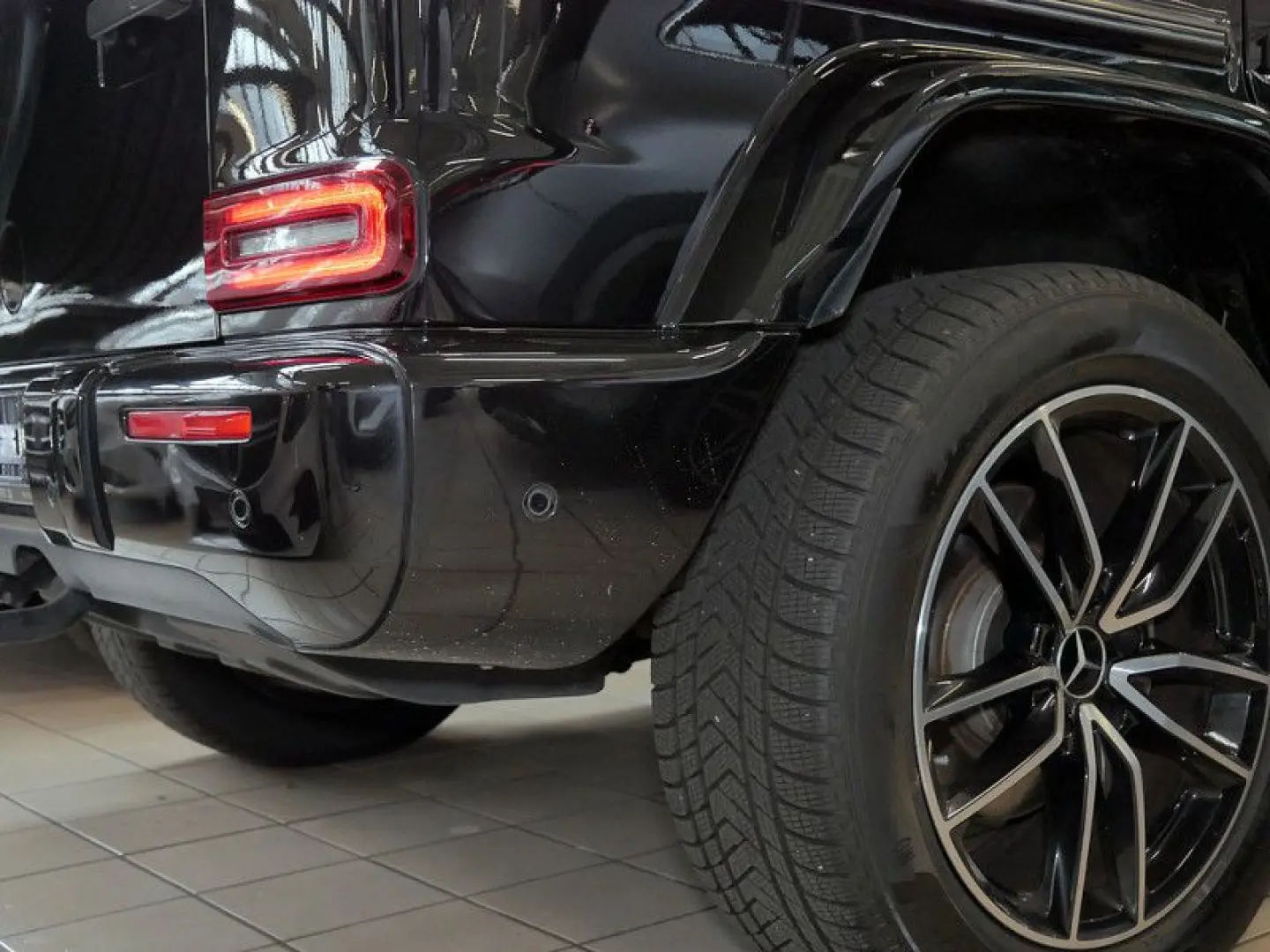 G 400 d BURM NIGHT AMG WIDE SPUR DISTR COMAND