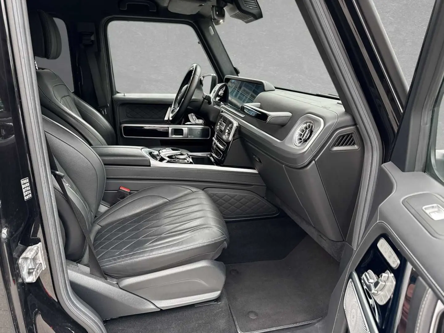 G 350d 9G-TRONIC AMG Line