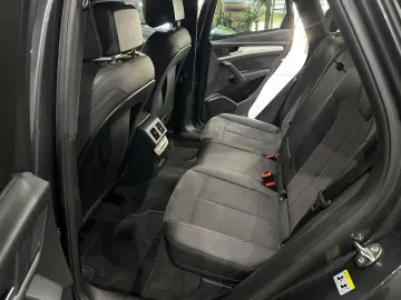 Q5 40 TDI quattro S line /KAMERA / AHK / LEDER