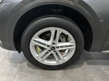 Q5 40 TDI quattro S line /KAMERA / AHK / LEDER