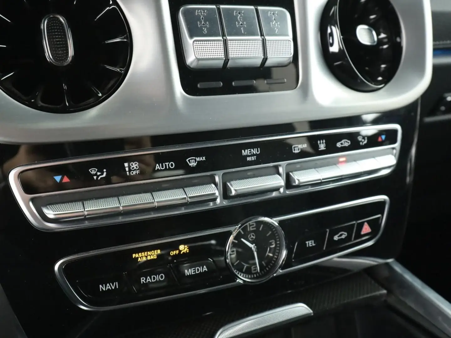 G 400 d *AHK*Multibeam*Standheizung*360°Kamera**