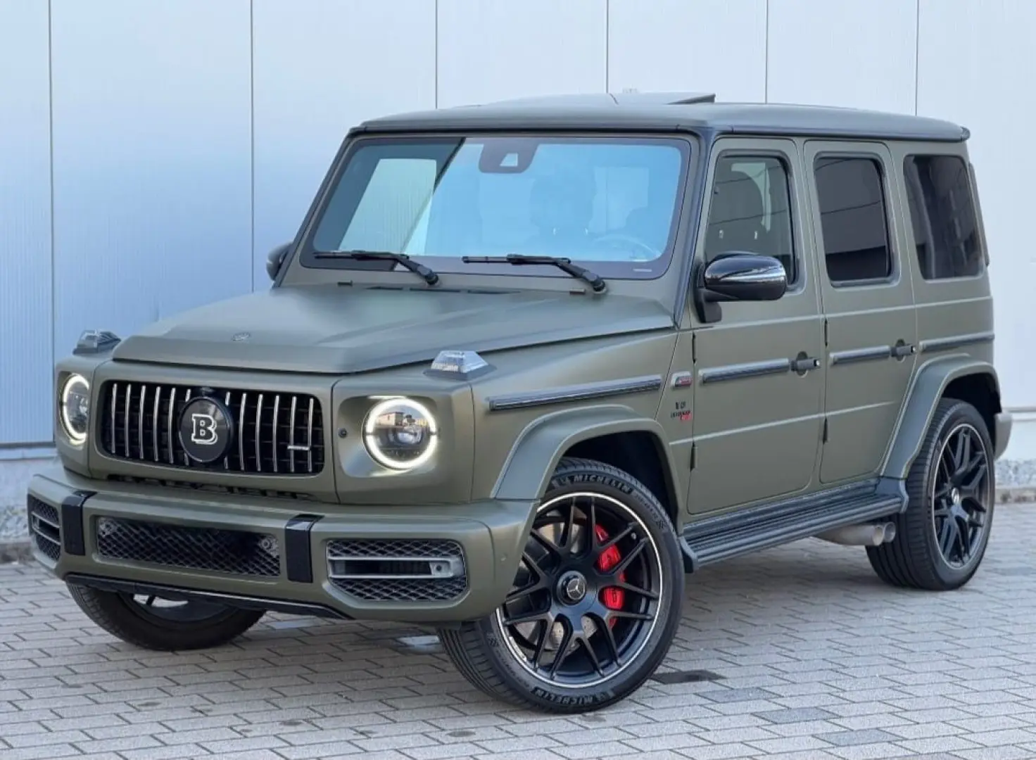 G 63 AMG Brabus 700* Night Paket* 22`Alu Carbon*
