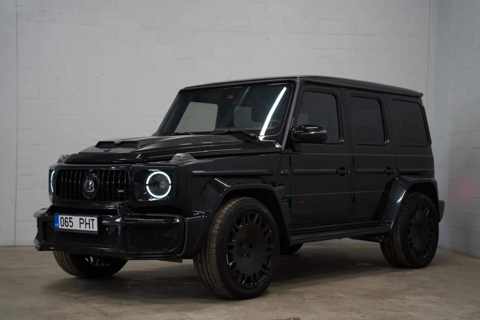 G800 WIDESTAR ORIG BRABUS*MILTEK*TV*700HP*FULL