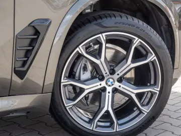 BMW X5 xDrive 30d M-Sport PDC SHZ NAVI