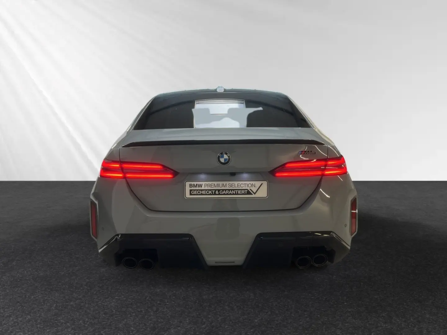 M5 Limousine MDriver'sPack.AHK|B&W|DA&PAProf.