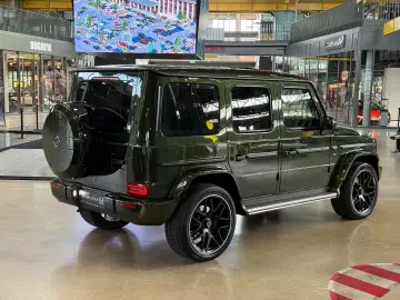 G 500   OLIVGRÜN   22  AMG RÄDER   360 KAMERA