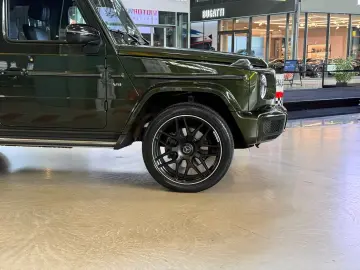 G 500   OLIVGRÜN   22  AMG RÄDER   360 KAMERA
