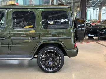 G 500   OLIVGRÜN   22  AMG RÄDER   360 KAMERA