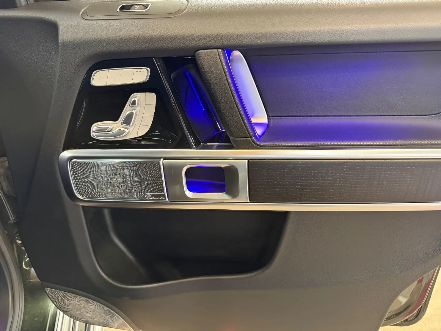 G 500   OLIVGRÜN   22  AMG RÄDER   360 KAMERA
