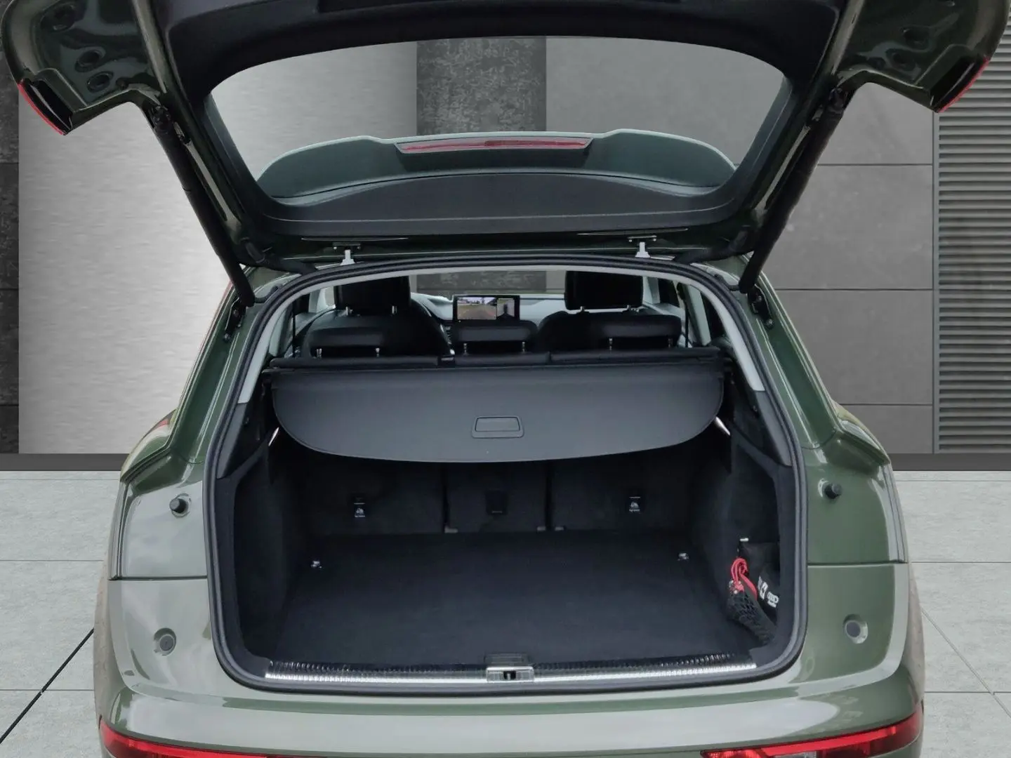 Q5 40 quattro edition one Sportpaket HUD Luftfed