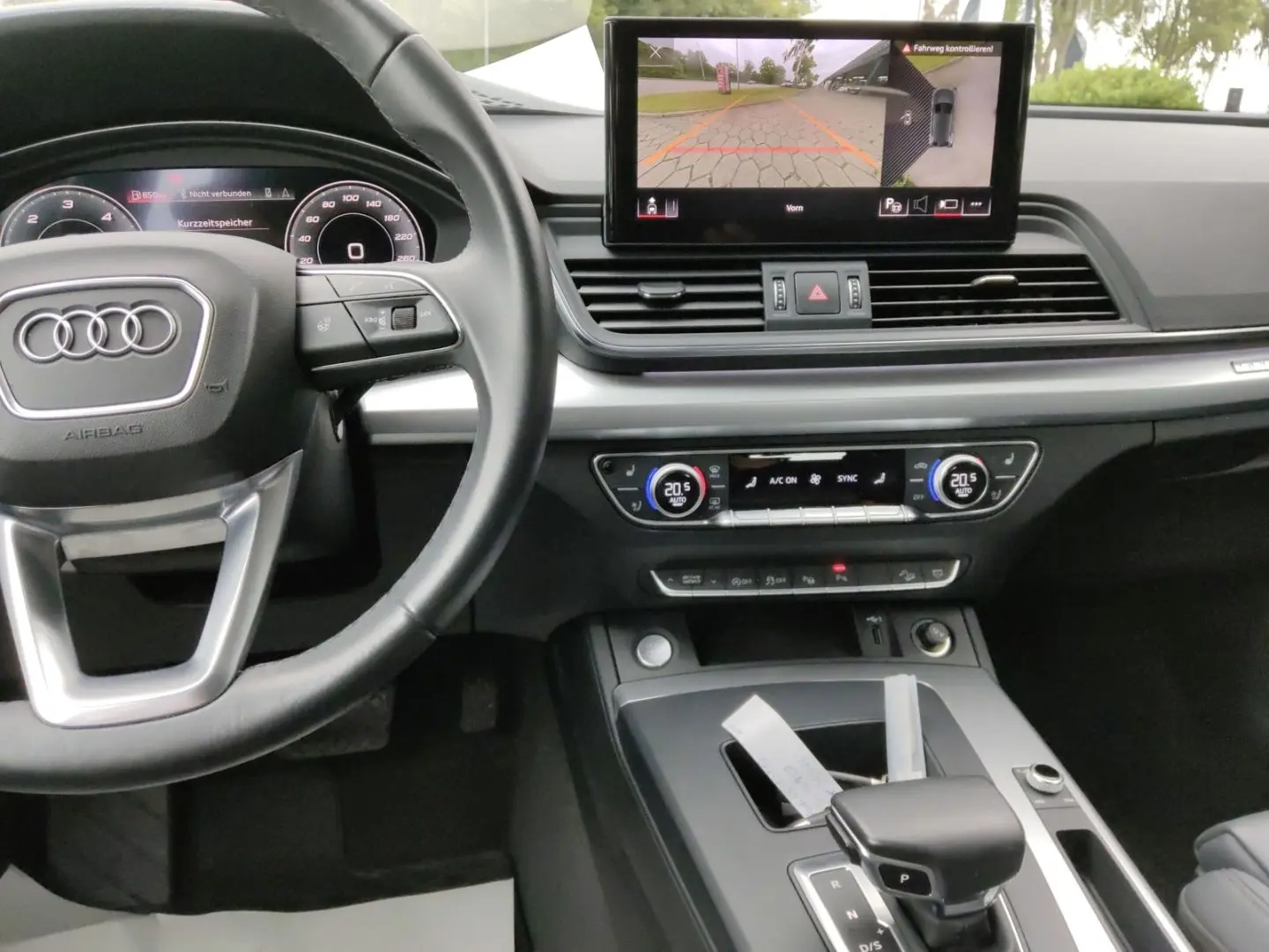 Q5 40 quattro edition one Sportpaket HUD Luftfed