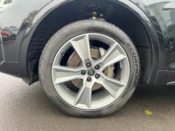 Q5 40 2.0 TDI quattro S line S tronic AHK Ambien