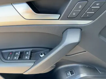 Q5 40 TDI Q. S-Line/360/Massage/Matrix/Acc
