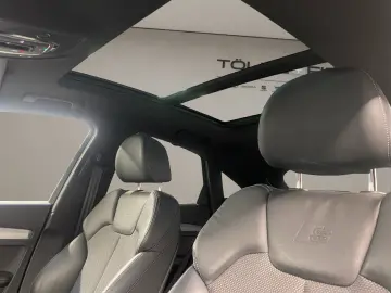 Q5 Sportback 40 2.0 TDI quattro advanced Pano LM