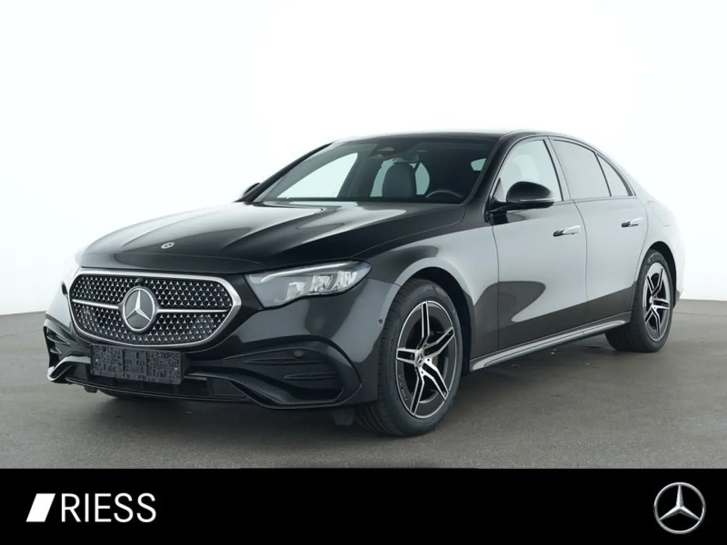 E 300 e 4M AMG Sport Night Distr Pano W-Paket 19