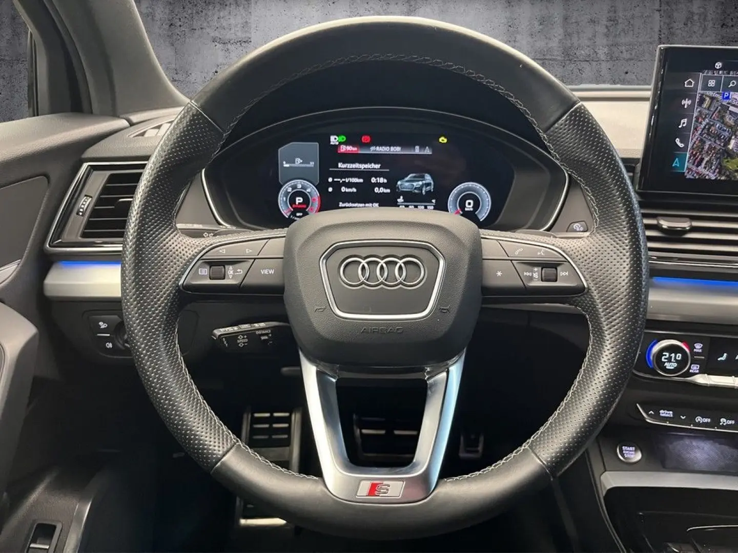 Q5 40 TDI quattro S tronic S line/Acc/AmbientLiPlus