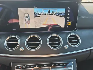 E220d Lim. 4MaticLED/AMG-Line/AHK/NAVI/DAB
