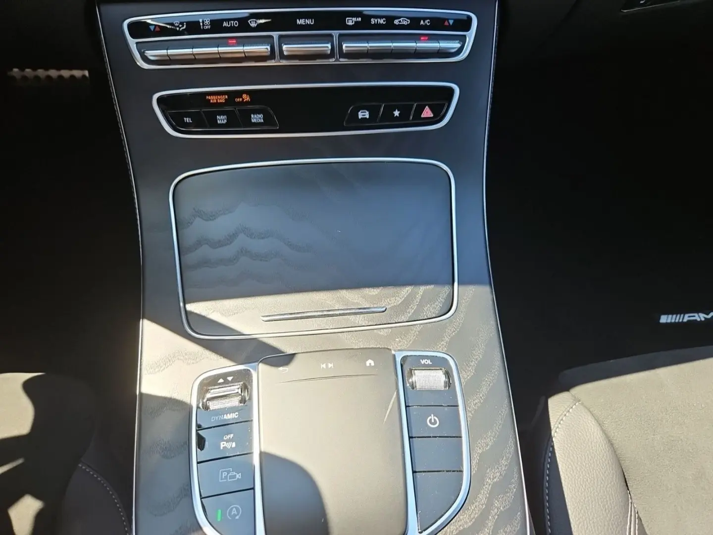 E220d Lim. 4MaticLED/AMG-Line/AHK/NAVI/DAB