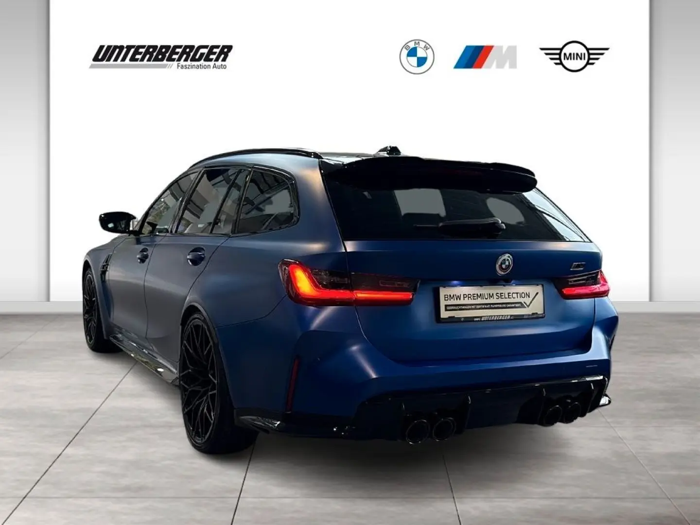 M3 Touring xDrive Competition / INDIVIDUAL