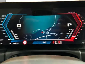 M3 Touring xDrive Competition / INDIVIDUAL