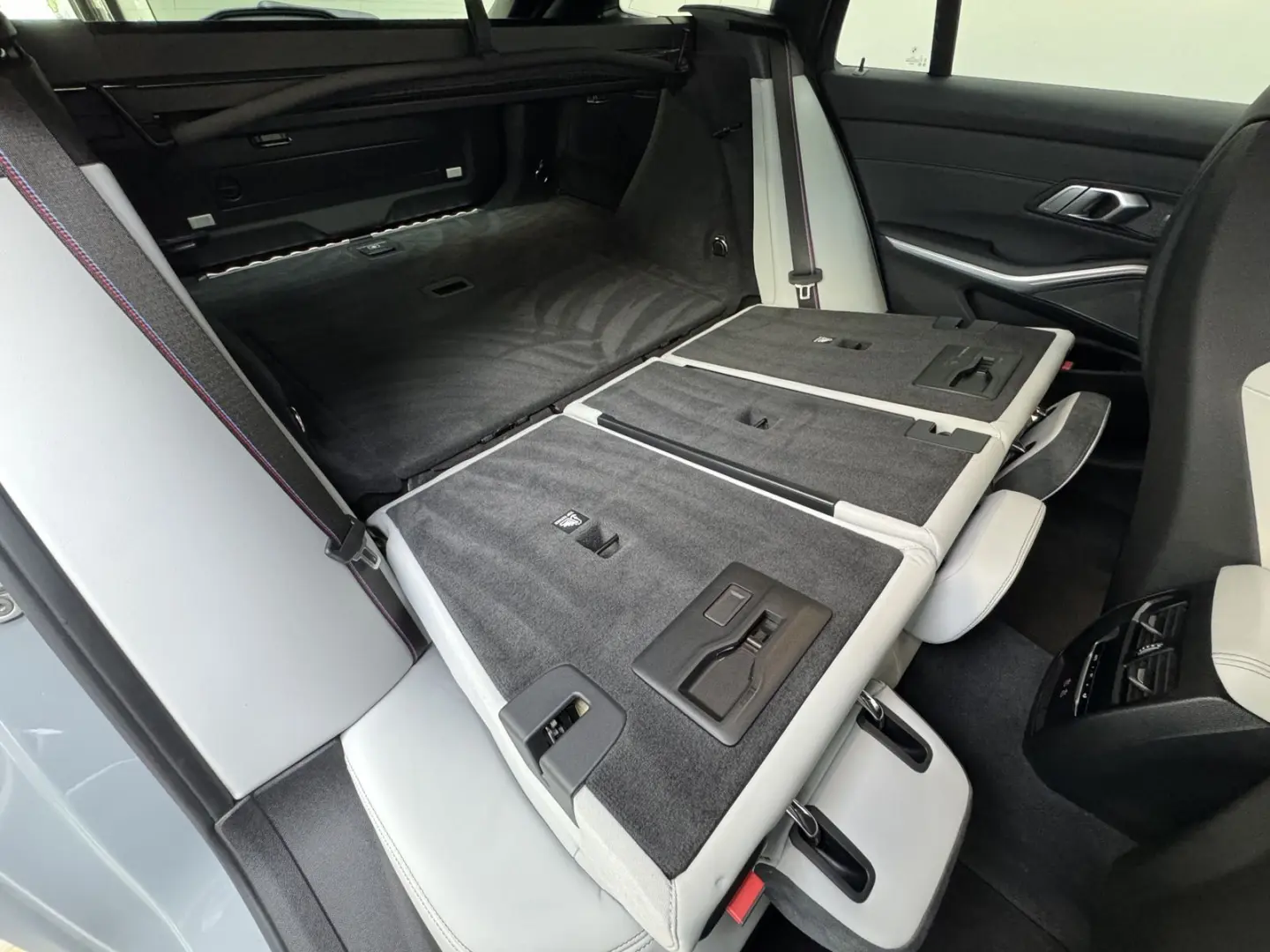 M3 xDrive To. Competition Sitzlüftung 360° LED+ 