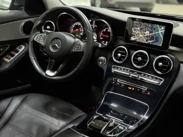 Mercedes C-Class C220d