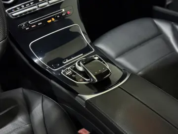 Mercedes C-Class C220d