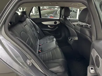 Mercedes C-Class C220d