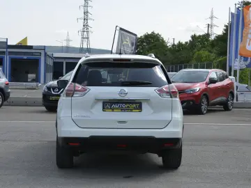 NISSAN X-TRAIL 1.6 DCI TEKNA 7 LOCURI