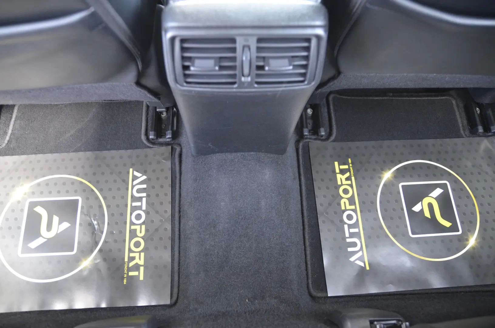 NISSAN X-TRAIL 1.6 DCI TEKNA 7 LOCURI