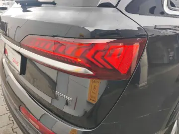 Q7 45 TDI qu. S line/7S/Matrix/Ventilation/360/B&O