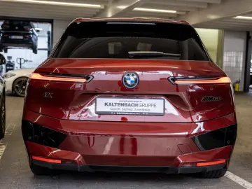 iX M60 PANO AHK HUD 360° LASER LED SITZBELÜFTUNG