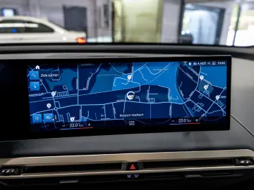 iX M60 PANO AHK HUD 360° LASER LED SITZBELÜFTUNG