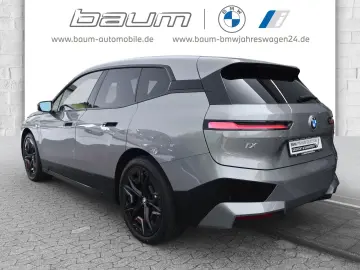 iX xDrive50 Sportpaket HK HiFi DAB Aktivlenkung
