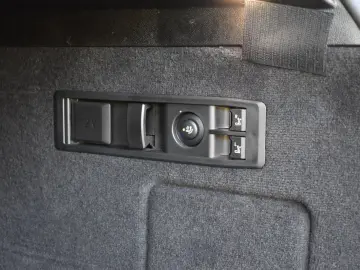 iX xDrive50 Sportpaket HK HiFi DAB Aktivlenkung