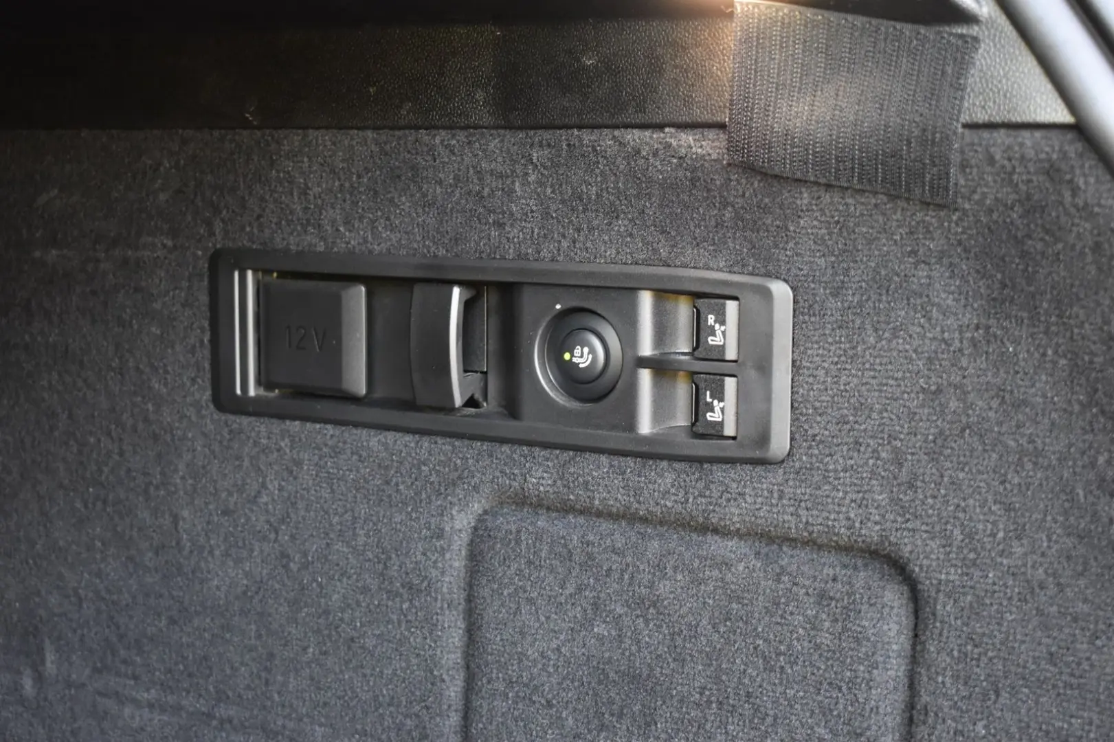 iX xDrive50 Sportpaket HK HiFi DAB Aktivlenkung