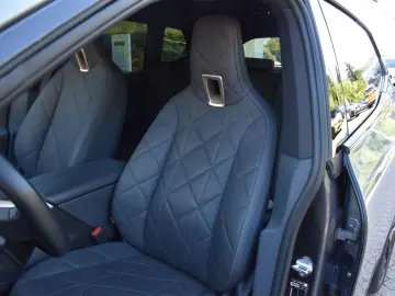 iX xDrive50 Sportpaket HK HiFi DAB Aktivlenkung