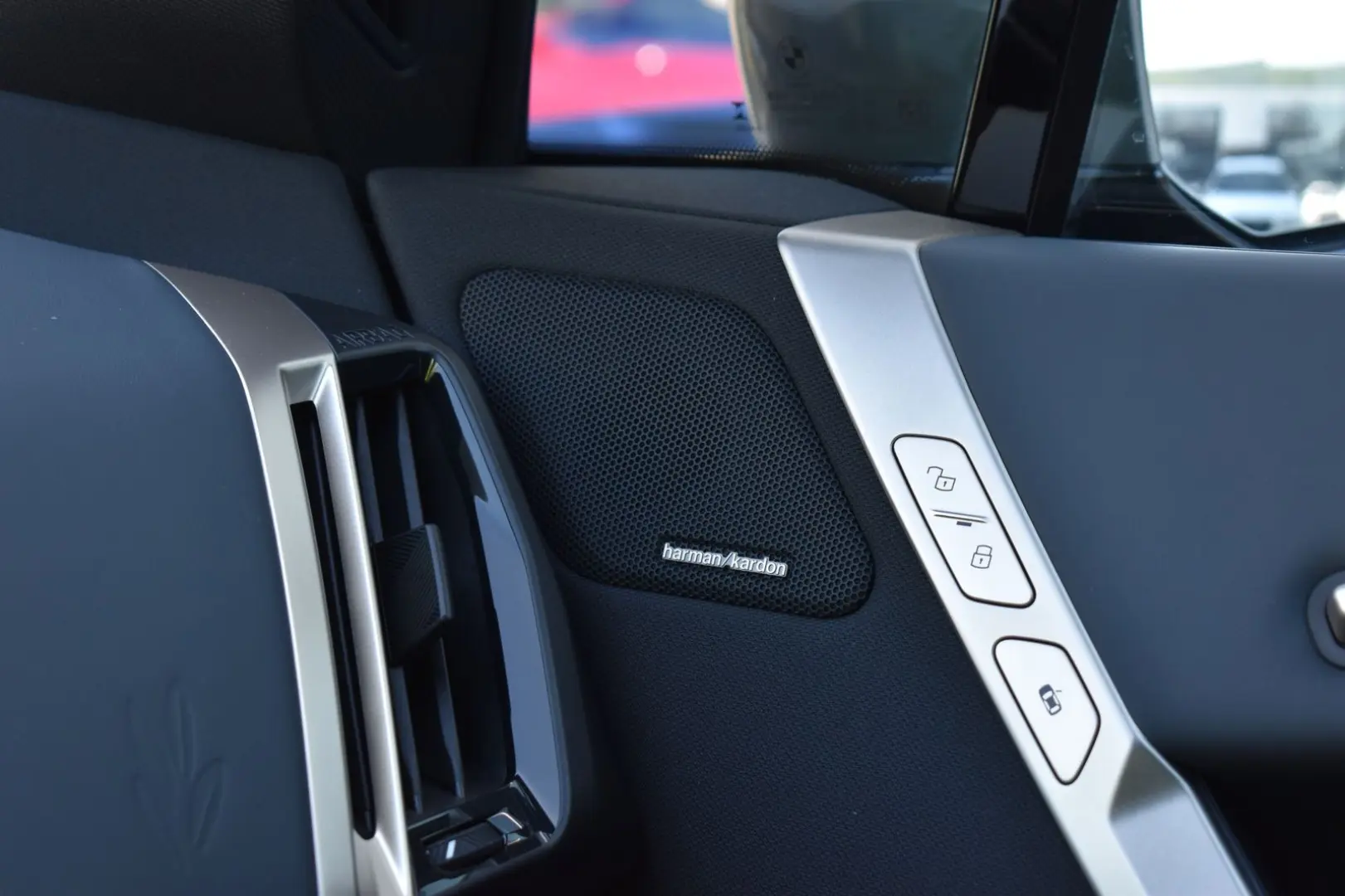 iX xDrive50 Sportpaket HK HiFi DAB Aktivlenkung
